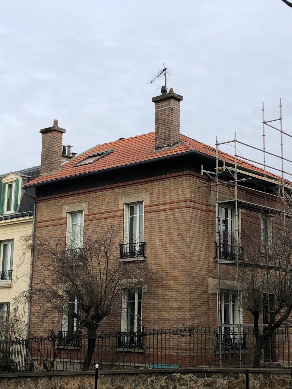 Ravalement de façade à Clamart (92140) dans les Hauts de Seine (92)